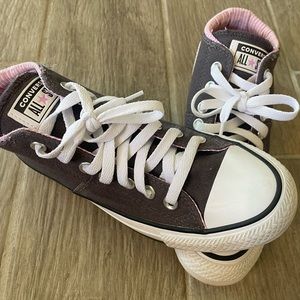 Converse Chuck Taylor All Star size 7 Never worn